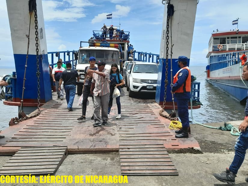 BARCOS